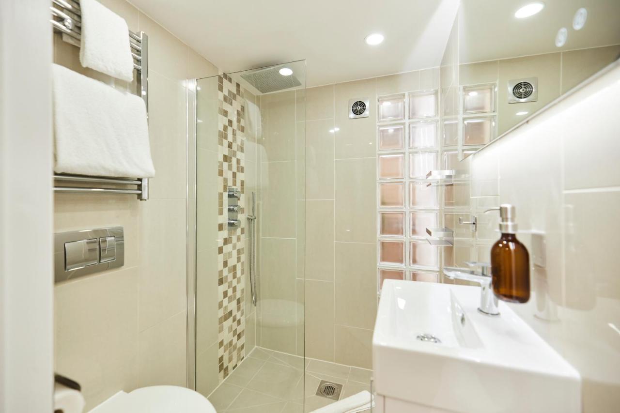 The Bermondsey Place - Cozy 2Bdr Flat London Bagian luar foto